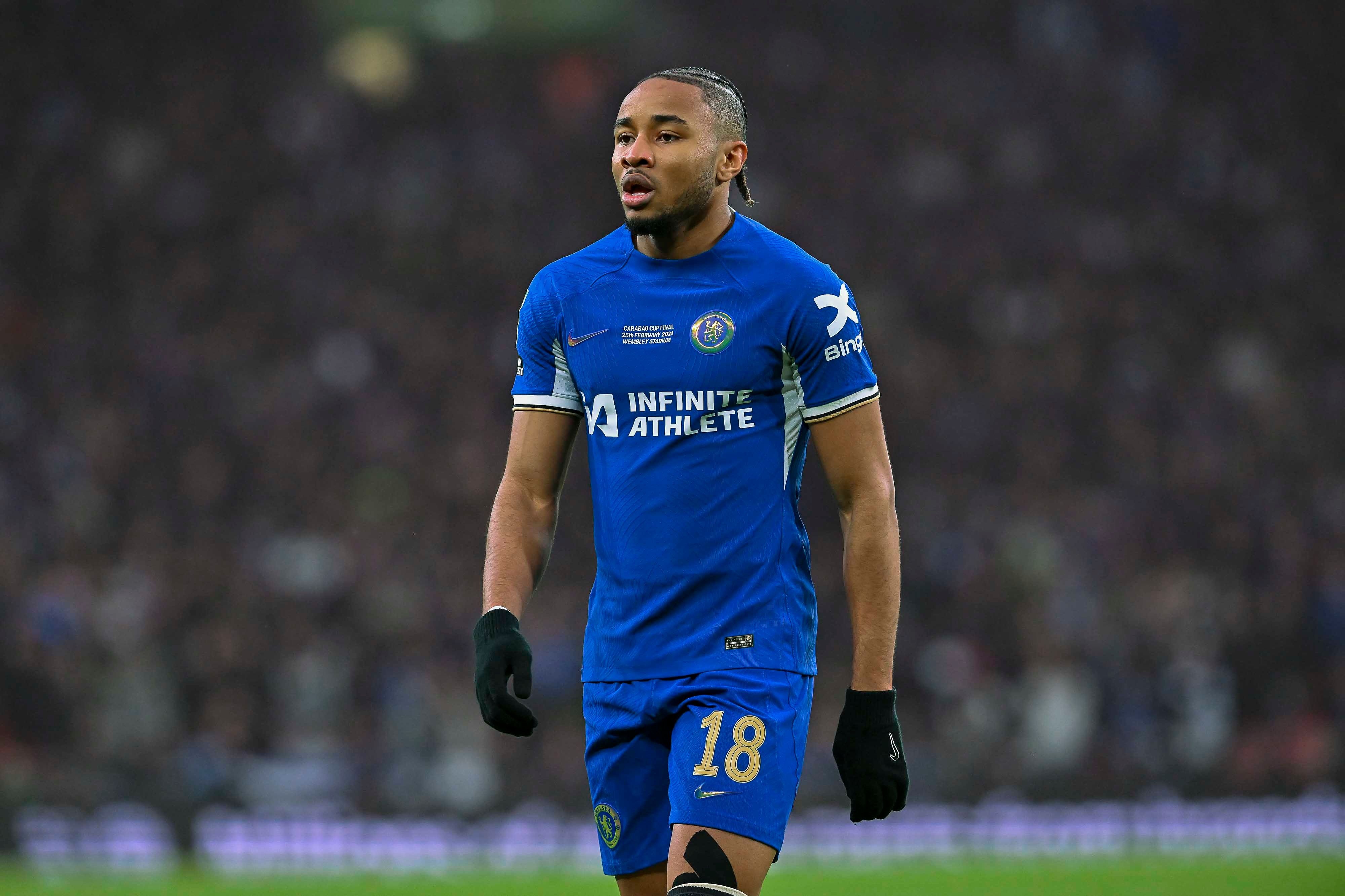 记者：拜仁对签下恩昆库持乐观态度，球员明确表态想要离队