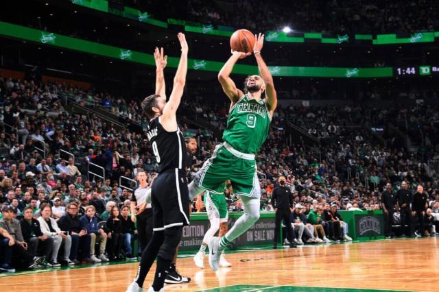 开云官方网站-凯尔特人并非无懈可击 这三个问题需要乌度卡解决